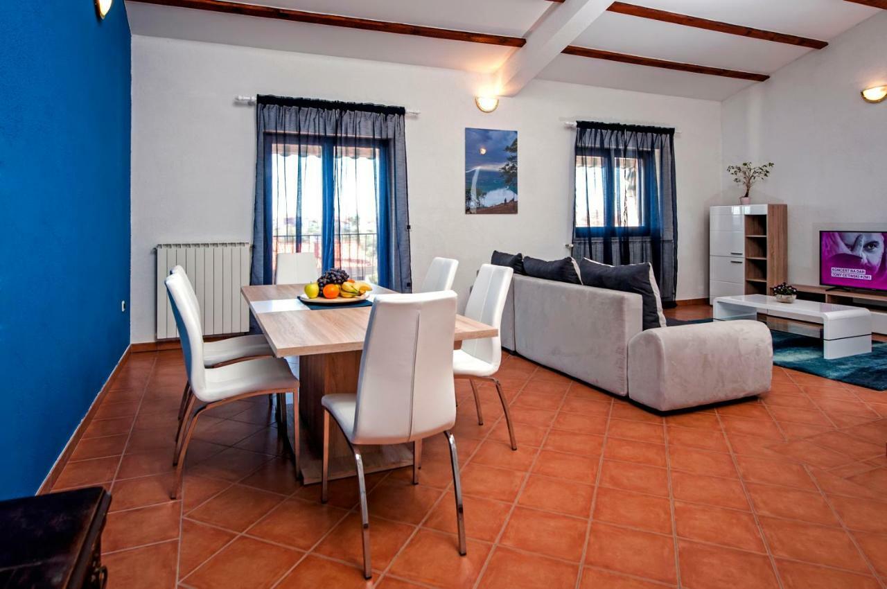 Apartment Bora Rovinj Exteriör bild