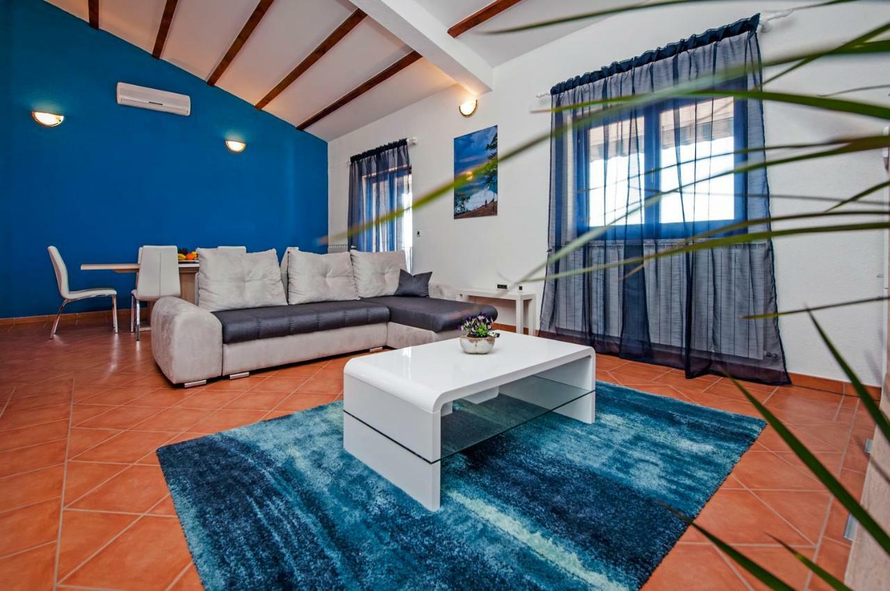 Apartment Bora Rovinj Exteriör bild